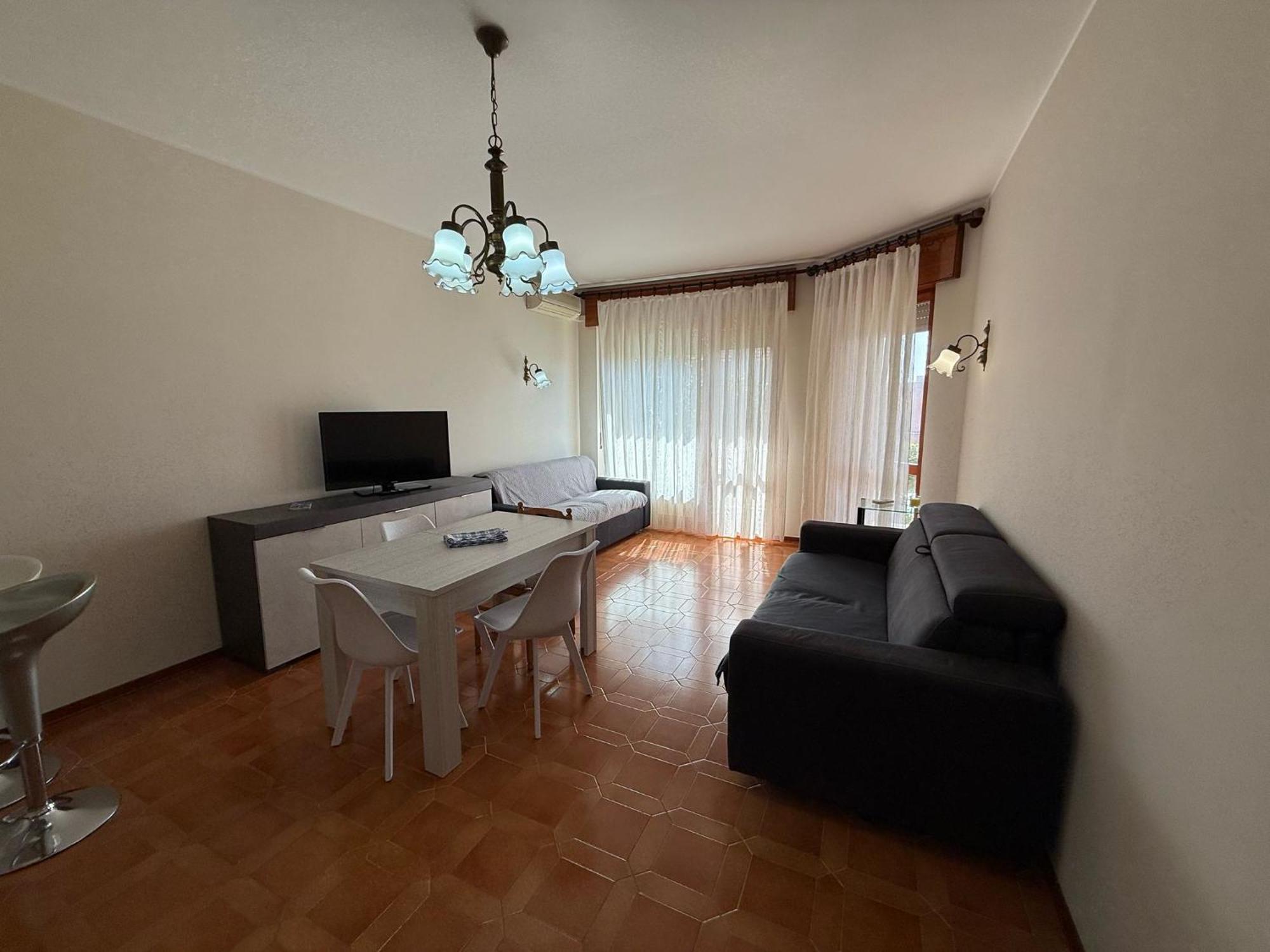 Wh - Appartamento Siccardi In Zona Residenziale Con Posto Auto Sanremo Exterior photo