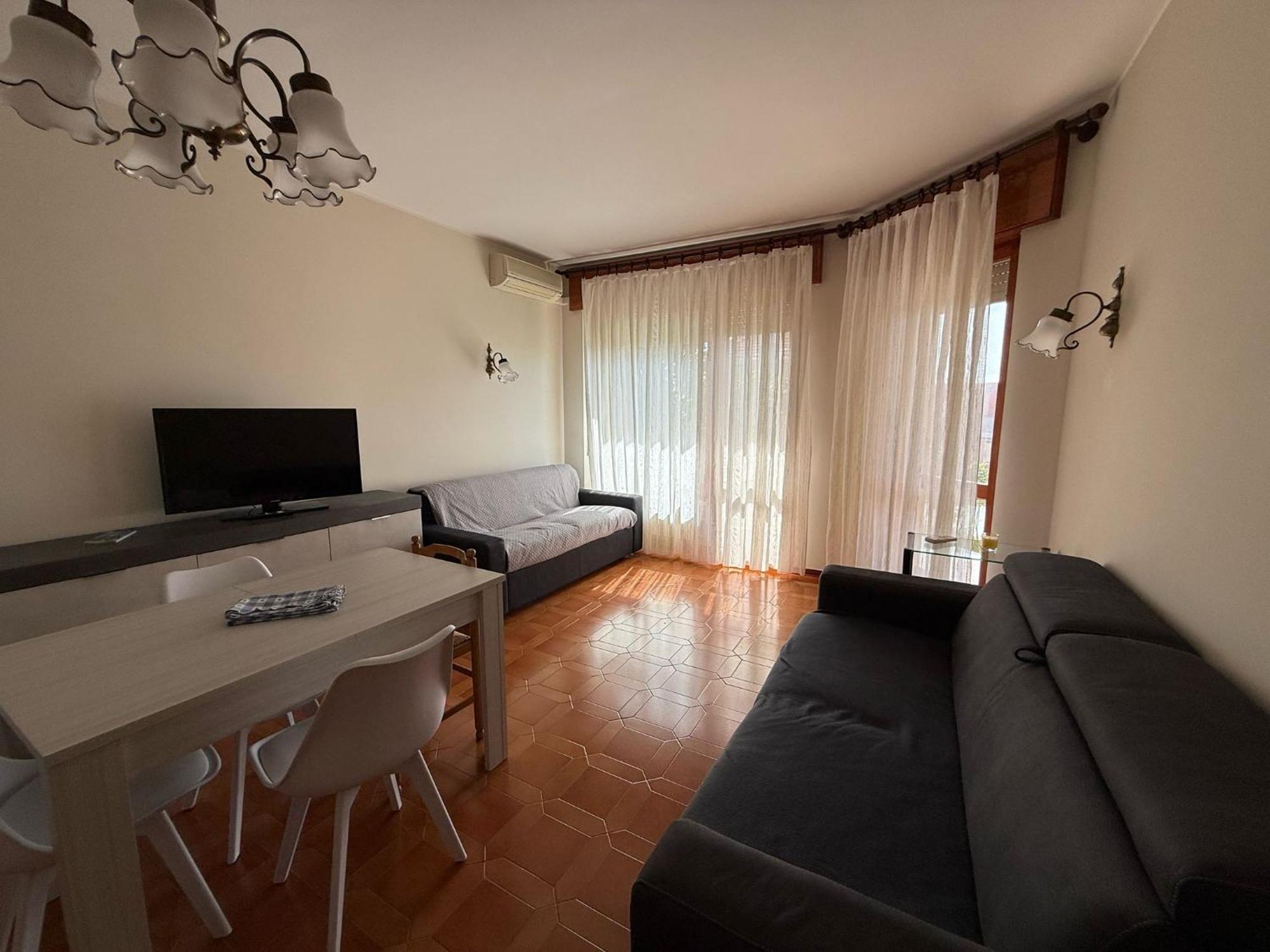 Wh - Appartamento Siccardi In Zona Residenziale Con Posto Auto Sanremo Exterior photo